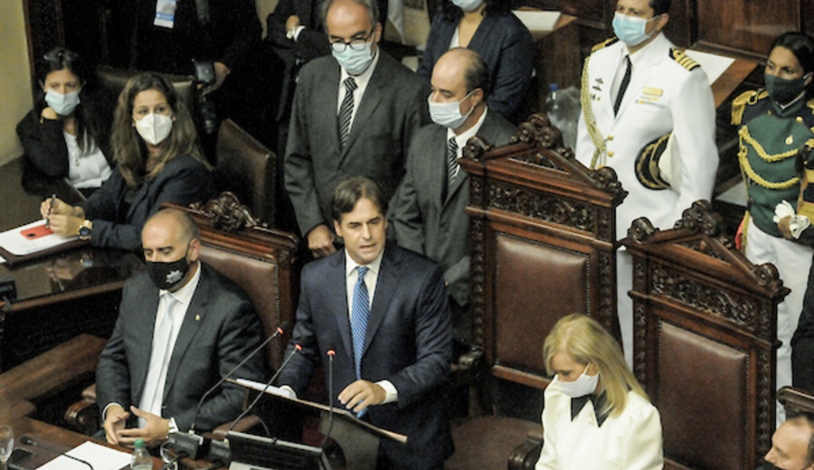 imagen de Lacalle Pou en balance de su segundo año: “Dato y no relato… no se le metió la mano en el bolsillo a los uruguayos”