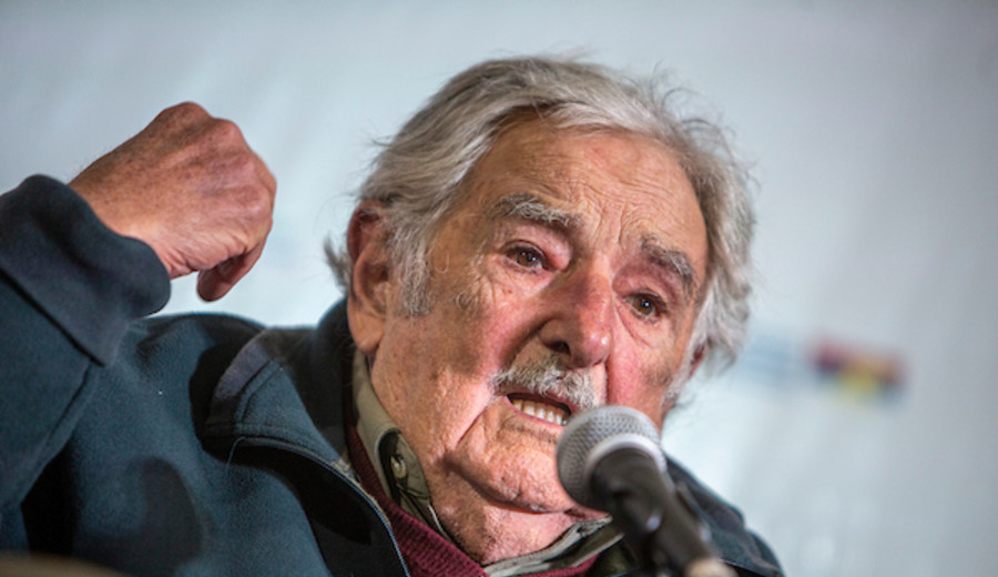 imagen de José Mujica: “hay una sucesión de hechos” que “son desbordes” y dejan “la sensación del uso abusivo del poder”