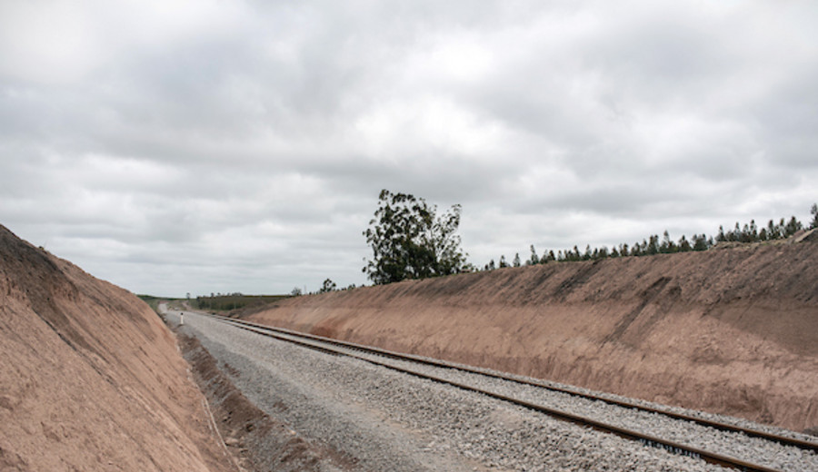 imagen de Empresa del Ferrocarril Central responde a Falero que no entregó la obra porque MTOP le pidió las vías antes de tiempo